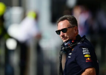 CHRISTIAN HORNER RESPONDE A ACUSACIONES DE COMPORTAMIENTO INDEBIDO ANTES DEL INICIO DE LA TEMPORADA DE F1