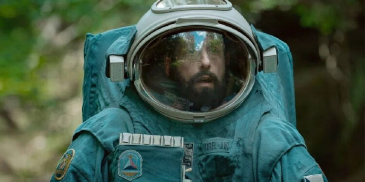 ADAM SANDLER SE LANZA A LAS ESTRELLAS EN SU ÚLTIMA PELÍCULA: “EL ASTRONAUTA”