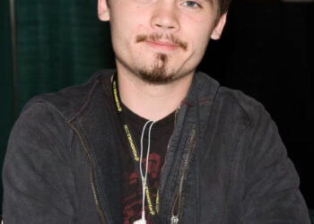 JAKE LLOYD, EX ESTRELLA INFANTIL DE STAR WARS, RECIBE TRATAMIENTO POR PROBLEMAS DE SALUD MENTAL