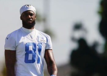 LOS JETS FORTALECEN SU ATAQUE AÉREO CON LA ADQUISICIÓN DE MIKE WILLIAMS