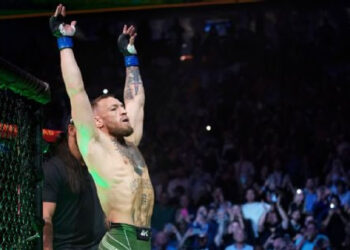 CONOR MCGREGOR ANUNCIA SU REGRESO AL OCTÁGONO Y APUNTA A MICHAEL CHANDLER PARA ESTE VERANO