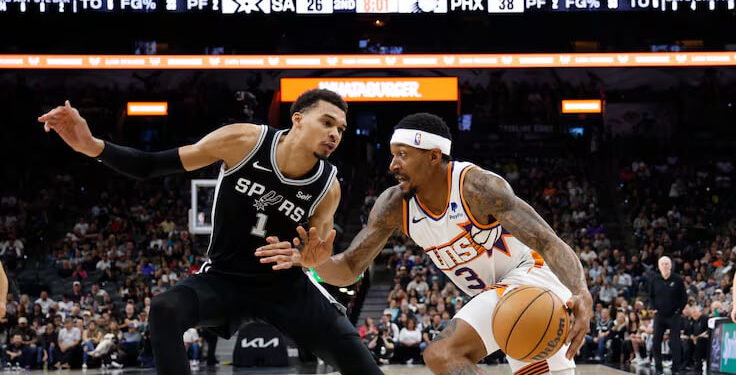 LOS SUNS SUPERAN A LOS SPURS CON UNA VICTORIA CLAVE 1 LOS SUNS SUPERAN A LOS SPURS CON UNA VICTORIA CLAVE