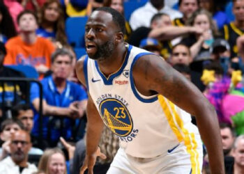 DRAYMOND GREEN EXPULSADO TEMPRANAMENTE EN EL PARTIDO CONTRA ORLANDO MAGIC