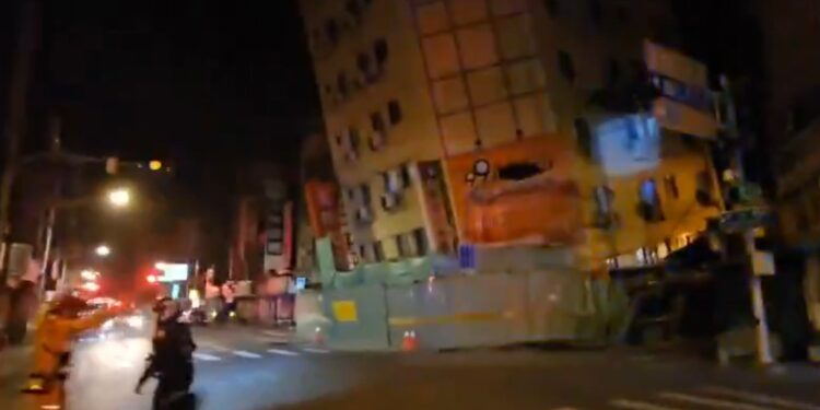 ENJAMBRE SÍSMICO AZOTA TAIWÁN: MAGNITUD 6.3 EL MÁS POTENTE 1 ENJAMBRE SÍSMICO AZOTA TAIWÁN: MAGNITUD 6.3 EL MÁS POTENTE