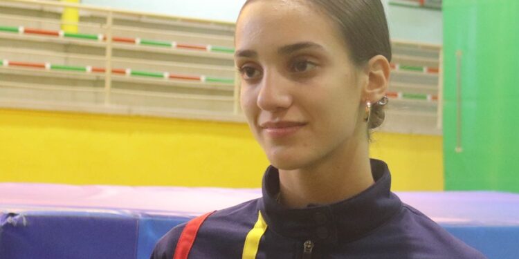 GIMNASTA MARÍA HERRANZ FALLECE A LOS 17 AÑOS POR MENINGITIS 1 GIMNASTA MARÍA HERRANZ FALLECE A LOS 17 AÑOS POR MENINGITIS
