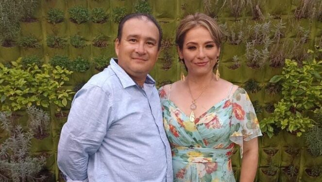 DESAPARECE PAREJA AL OFRECER SU CAMIONETA EN VENTA EN VERACRUZ 1 DESAPARECE PAREJA AL OFRECER SU CAMIONETA EN VENTA EN VERACRUZ