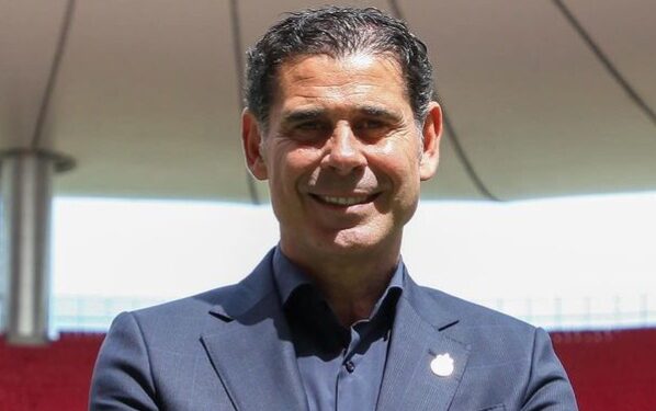¿FERNANDO HIERRO ABANDONARÁ CHIVAS PARA UN NUEVO DESAFÍO EN ARABIA SAUDITA? 1 ¿FERNANDO HIERRO ABANDONARÁ CHIVAS PARA UN NUEVO DESAFÍO EN ARABIA SAUDITA?