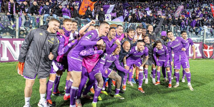 FIORENTINA AVANZA A SEMIFINALES DE LA CONFERENCE LEAGUE