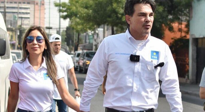 DENUNCIA PATO ZAMBRANO AMENAZAS EN SU CONTRA 1 DENUNCIA PATO ZAMBRANO AMENAZAS EN SU CONTRA