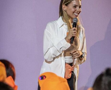 TIENE MARIANA VENTAJA DE 14 PUNTOS EN ENCUESTAS 1 TIENE MARIANA VENTAJA DE 14 PUNTOS EN ENCUESTAS