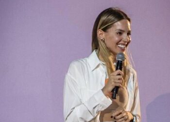 TIENE MARIANA VENTAJA DE 14 PUNTOS EN ENCUESTAS