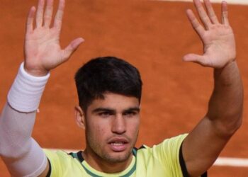 CARLOS ALCARAZ REINVENTA LA HISTORIA DE LA ARCILLA EN ESPAÑA