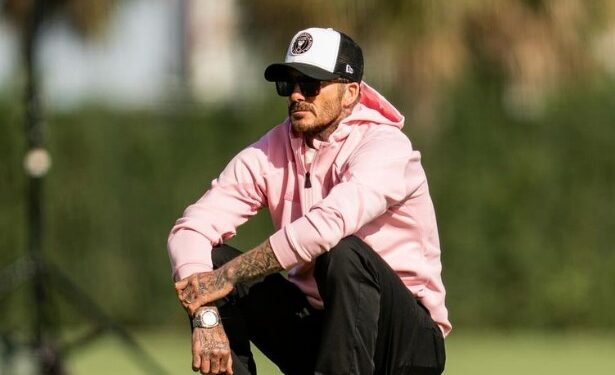 DAVID BECKHAM DEMANDA A MARK WAHLBERG POR UN SUPUESTO “ENGAÑO” RELACIONADO CON F45