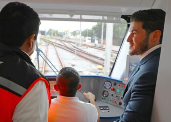 ESTRENA LÍNEA 1 DEL METRO NUEVO TREN