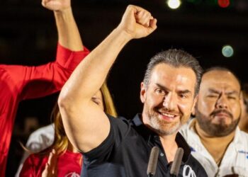 ARRANCA ADRIÁN TERCERA CAMPAÑA