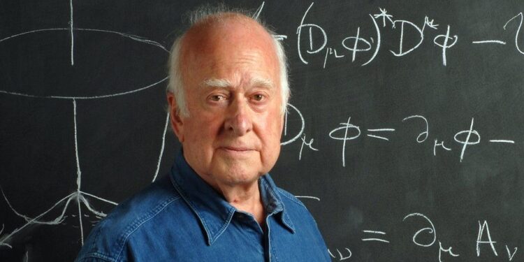 FALLECE PETER HIGGS, EL NOBEL DE FÍSICA QUE DESCUBRIÓ LA "PARTÍCULA DE DIOS" 1 FALLECE PETER HIGGS, EL NOBEL DE FÍSICA QUE DESCUBRIÓ LA “PARTÍCULA DE DIOS”