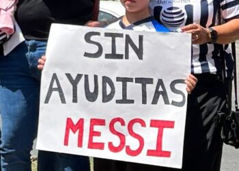 SIN AYUDITAS, MESSI: UNA RECEPCIÓN ENTRE AFICIONADOS Y RIVALIDAD EN MONTERREY
