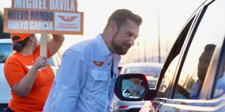 OFRECE DÁVILA NUEVAS RUTAS EN GARCÍA 1 OFRECE DÁVILA NUEVAS RUTAS EN GARCÍA