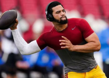 CALEB WILLIAMS VISITA A LOS CHICAGO BEARS ANTES DEL DRAFT