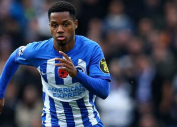 ROBERTO DE ZERBI PIDE A ANSU FATI MEJORAR SU CONDICIÓN FÍSICA