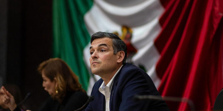 RENUNCIA MAURO GUERRA A PRESIDENCIA DEL CONGRESO 1 RENUNCIA MAURO GUERRA A PRESIDENCIA DEL CONGRESO