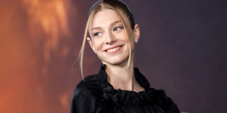 HUNTER SCHAFER HABLA SOBRE SU CARRERA Y SU IDENTIDAD DE GÉNERO 1 HUNTER SCHAFER HABLA SOBRE SU CARRERA Y SU IDENTIDAD DE GÉNERO