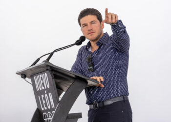 ‘PELEAN’ SAMUEL Y ALITO EN ‘X’