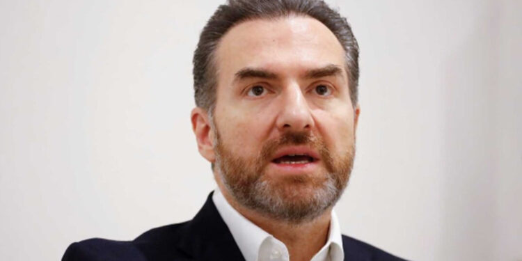 CALIFICA ADRIÁN COMO GUERRA SUCIA VIDEOS DE CORRUPCIÓN