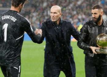 ZIDANE NO ES CONTACTADO POR EL BAYERN MÚNICH PARA EL PUESTO DE ENTRENADOR, A PESAR DE RUMORES