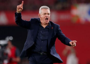 MALLORCA SE JUEGA EL FUTURO ANTE EL SEVILLA: AGUIRRE CONVOCA A TODA LA PLANTILLA