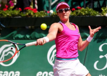 NADIA PODOROSKA IMPONE SU DOMINIO EN EL MADRID OPEN