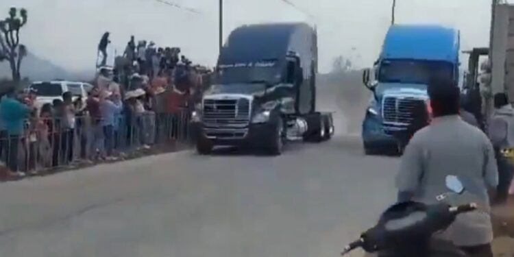 TRAGEDIA EN HIDALGO: TRES MUERTOS, INCLUYENDO UN MENOR, EN ARRANCONES CLANDESTINOS DE TRÁILERES 1 TRAGEDIA EN HIDALGO: TRES MUERTOS, INCLUYENDO UN MENOR, EN ARRANCONES CLANDESTINOS DE TRÁILERES