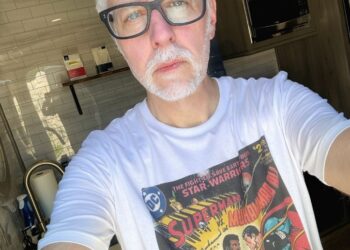 JAMES GUNN PLANEA INCLUIR A DEATHSTROKE EN EL UNIVERSO DC