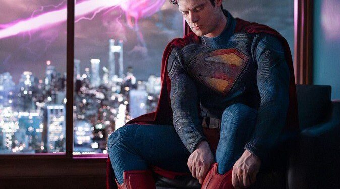 ¡DESCUBRE EL NUEVO SUPERMAN DE JAMES GUNN! PRIMERA IMAGEN DEL HÉROE REVELADA 1 ¡DESCUBRE EL NUEVO SUPERMAN DE JAMES GUNN! PRIMERA IMAGEN DEL HÉROE REVELADA