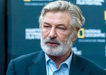 ALEC BALDWIN: SU NUEVA TRAVESÍA LEJOS DE LAS ADICCIONES