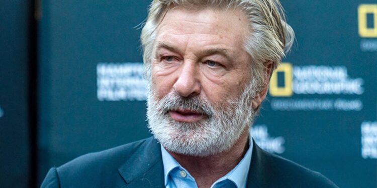 ALEC BALDWIN: SU NUEVA TRAVESÍA LEJOS DE LAS ADICCIONES 1 ALEC BALDWIN: SU NUEVA TRAVESÍA LEJOS DE LAS ADICCIONES