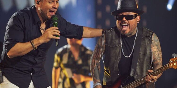 AMLO REVELA ANÉCDOTA TRAS CONTRATAR A LA BANDA MS PARA EL ÚLTIMO GRITO DE INDEPENDENCIA 1 AMLO REVELA ANÉCDOTA TRAS CONTRATAR A LA BANDA MS PARA EL ÚLTIMO GRITO DE INDEPENDENCIA