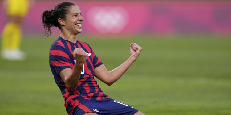 CARLI LLOYD ANUNCIA SU EMBARAZO: LA LEYENDA DEL FÚTBOL FEMENINO ESPERA SU PRIMER HIJO 1 CARLI LLOYD ANUNCIA SU EMBARAZO: LA LEYENDA DEL FÚTBOL FEMENINO ESPERA SU PRIMER HIJO