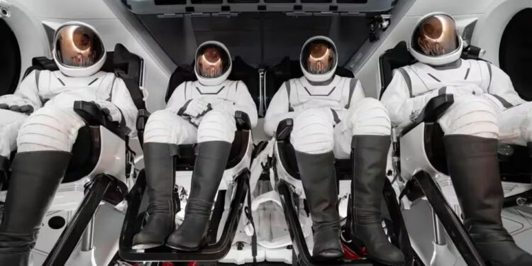 LLEGADA DEL PROGRAMA POLARIS: ESPACIO, INNOVACIÓN Y METAS AMBICIOSAS 1 LLEGADA DEL PROGRAMA POLARIS: ESPACIO, INNOVACIÓN Y METAS AMBICIOSAS