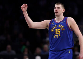 NIKOLA JOKIC OBTIENE SU TERCER TROFEO COMO JUGADOR MÁS VALIOSO DE LA NBA