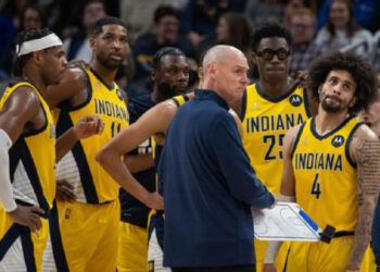 LOS INDIANA PACERS REGISTRAN 78 JUGADAS CUESTIONABLES ANTE LOS KNICKS Y LAS PRESENTAN A LA NBA