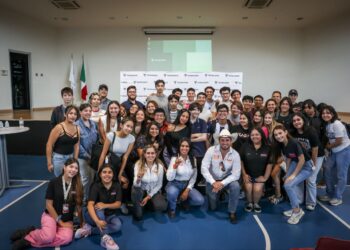 LLAMA ALE MORALES A ESTUDIANTES A HACER EL CAMBIO HOY