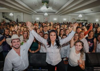 REÚNE ALE MORALES AL MAGISTERIO NICOLAÍTA