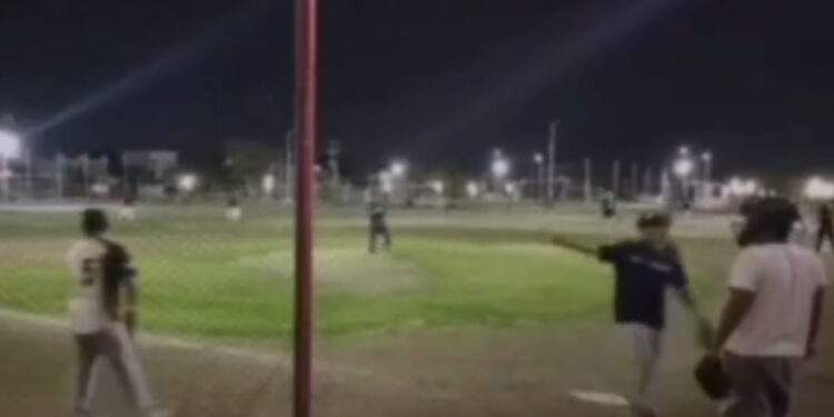 BALACERA EN JUEGO DE SOFT EN GUADALUPE 1 BALACERA EN JUEGO DE SOFT EN GUADALUPE