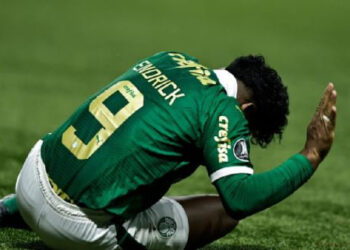 ENDRICK SE LESIONA PERO PODRÍA JUGAR SU PARTIDO DE DESPEDIDA CON PALMEIRAS