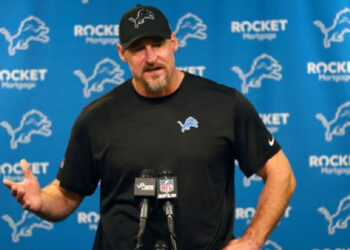 DAN CAMPBELL APUNTA AL SUPER BOWL CON LOS DETROIT LIONS