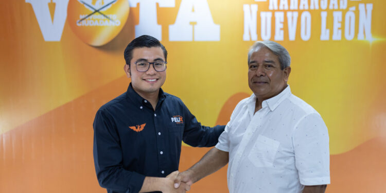 DECLINA CANDIDATO DE ESO A FAVOR DE FÉLIX ARRATIA