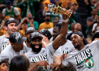 LOS BOSTON CELTICS ALCANZAN LAS FINALES DE LA NBA TRAS BARRER A LOS INDIANA PACERS