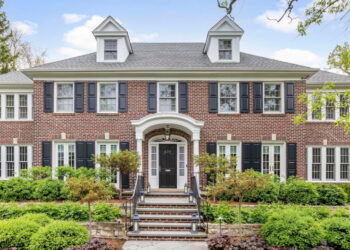 LA CASA DE KEVIN MCCALLISTER DE “MI POBRE ANGELITO” ESTÁ A LA VENTA POR US$ 5,25 MILLONES