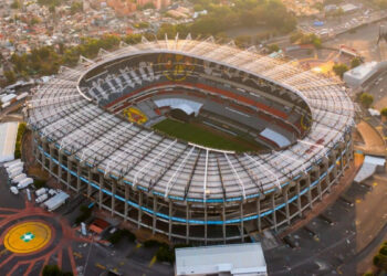 LA HISTORIA DETRÁS DEL ESTADIO AZTECA: DE UN ERROR A UN ICONO MUNDIAL